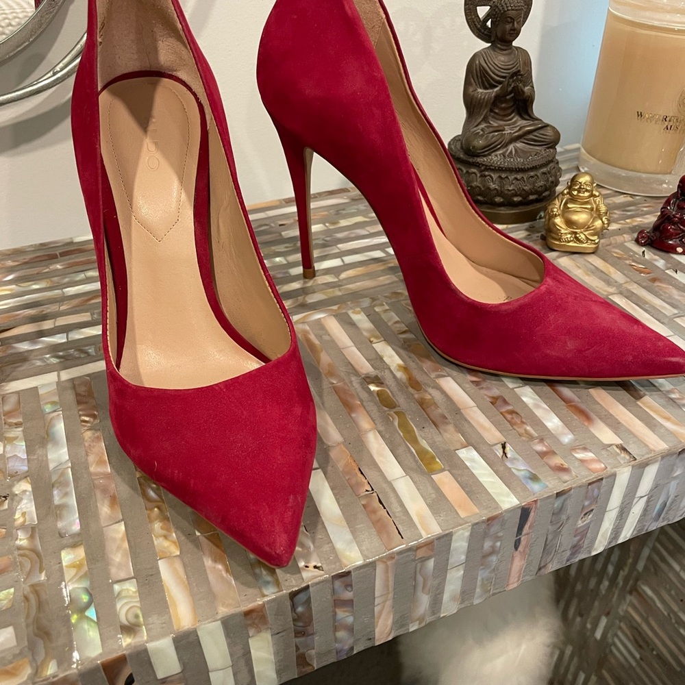 Zara Red Stiletto Heels in Suede